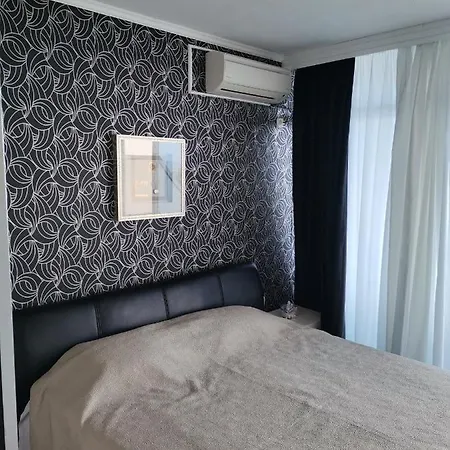 Апартаменты Albena Suite 1